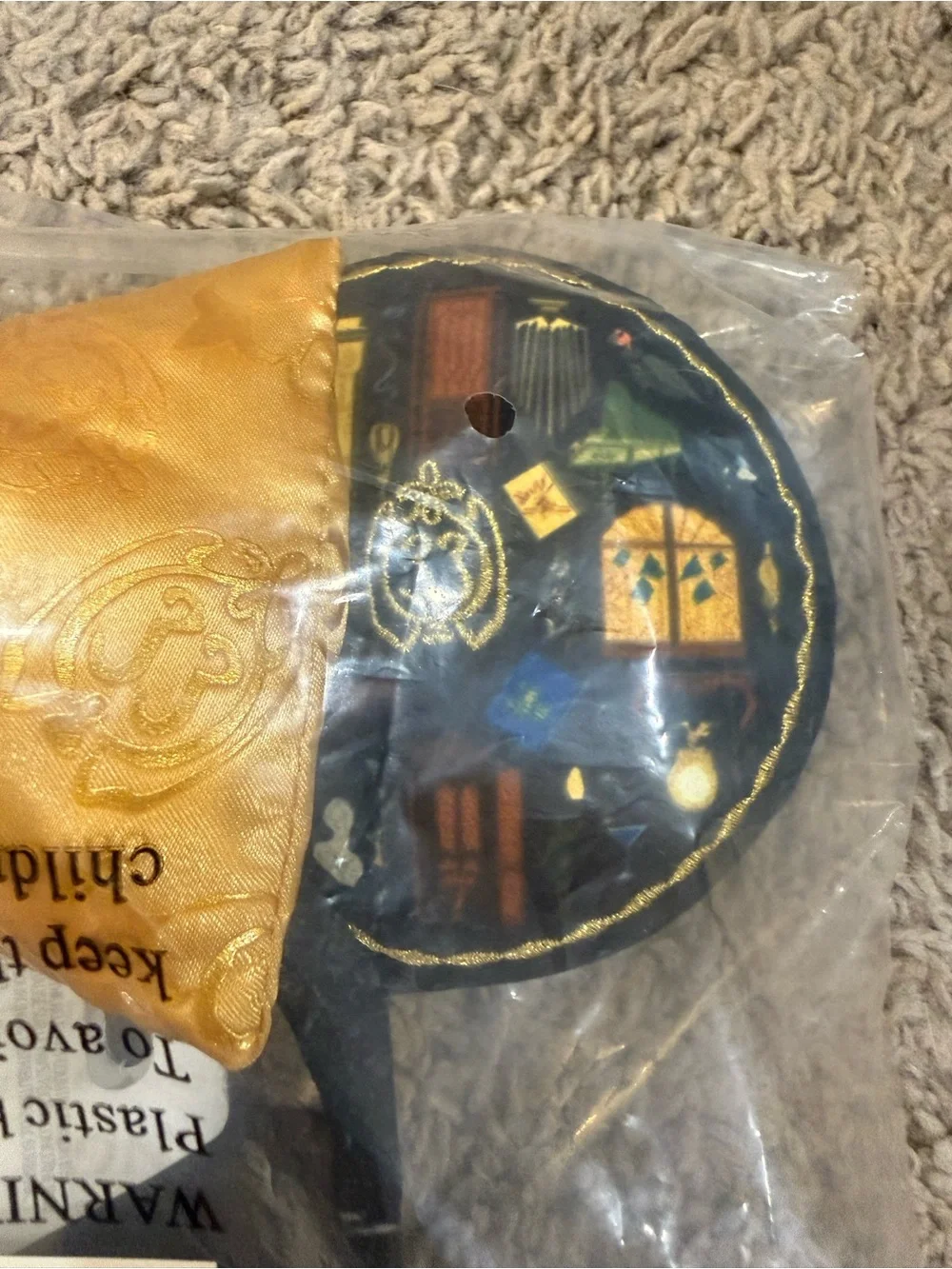 Disney Club 33 Exclusive Minnie Mouse Ears Black Gold Headband 2024